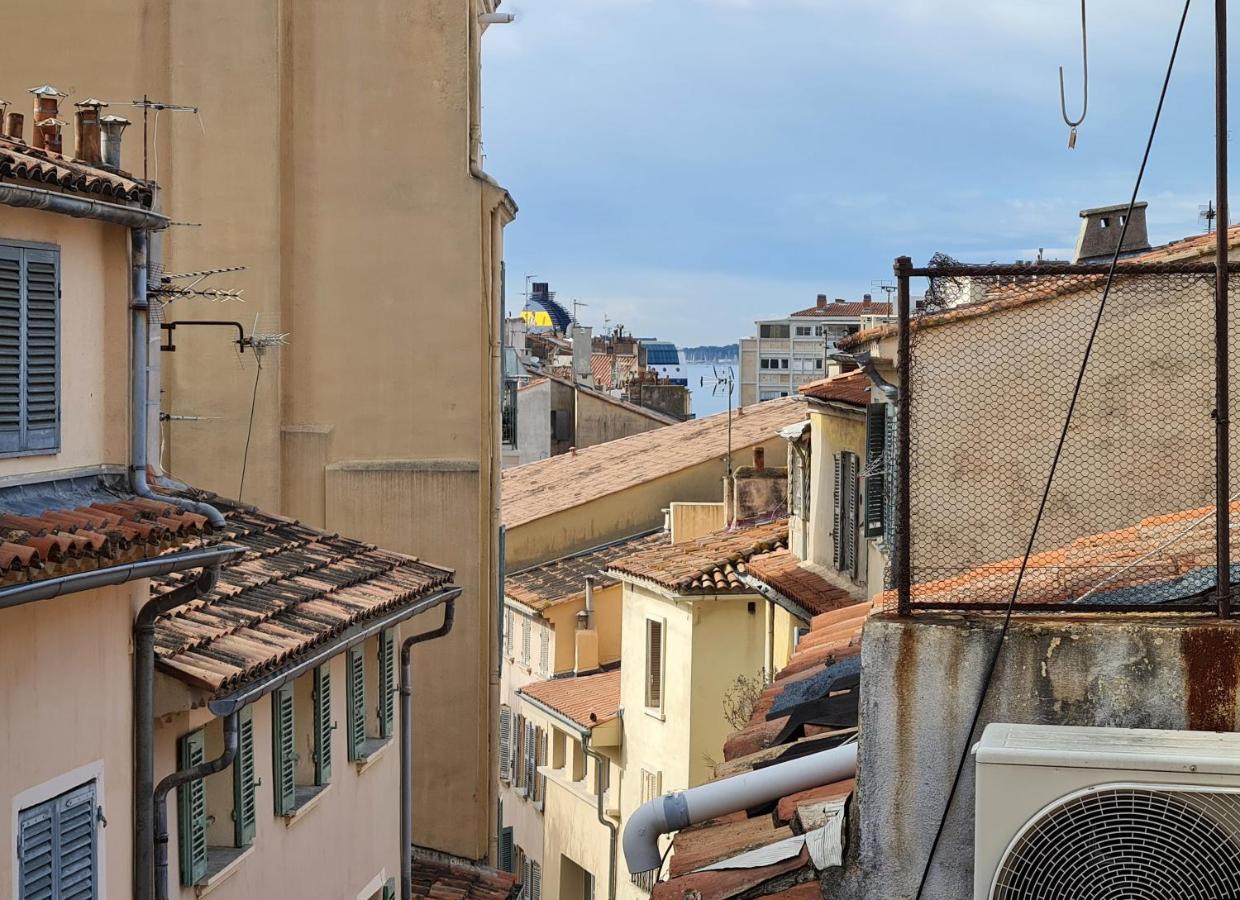 Gregbnb - Centre Ancien - Studio Roof-Top - Climatise - 5Eme Etage Тулон Екстер'єр фото
